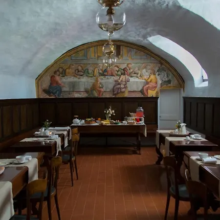 Convento San Bernardino Hotel *