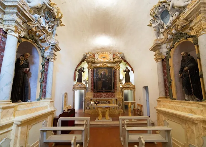 Convento San Bernardino Hotel *