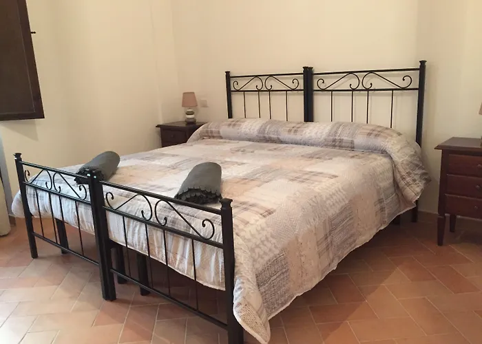 Convento San Bernardino Hotel *