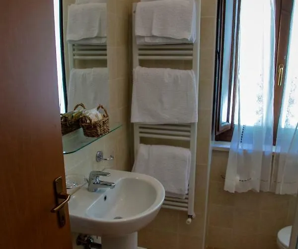 Hotel Convento San Bernardino Montefranco